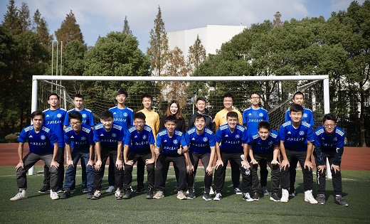 记者：尤文准备接受马赛对小维阿的报价，交易很快完成