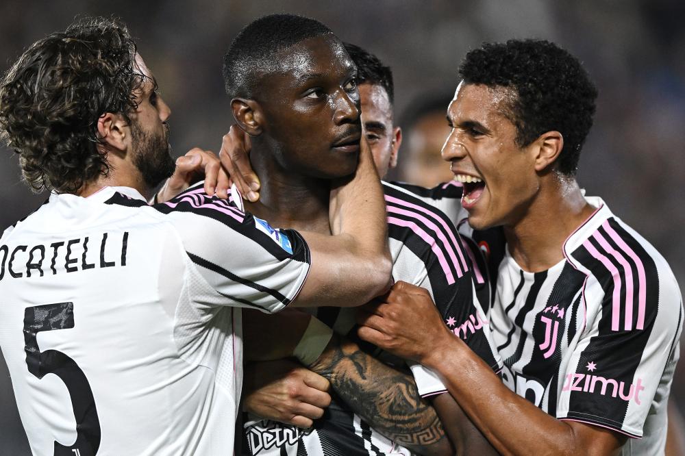 吉拉西：很高兴被评为全场最佳，但最重要的是我们今天赢了