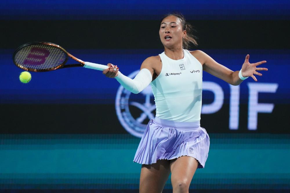 湖记发文：詹姆斯本可以延续纪录，但他做了正确选择赢得比赛